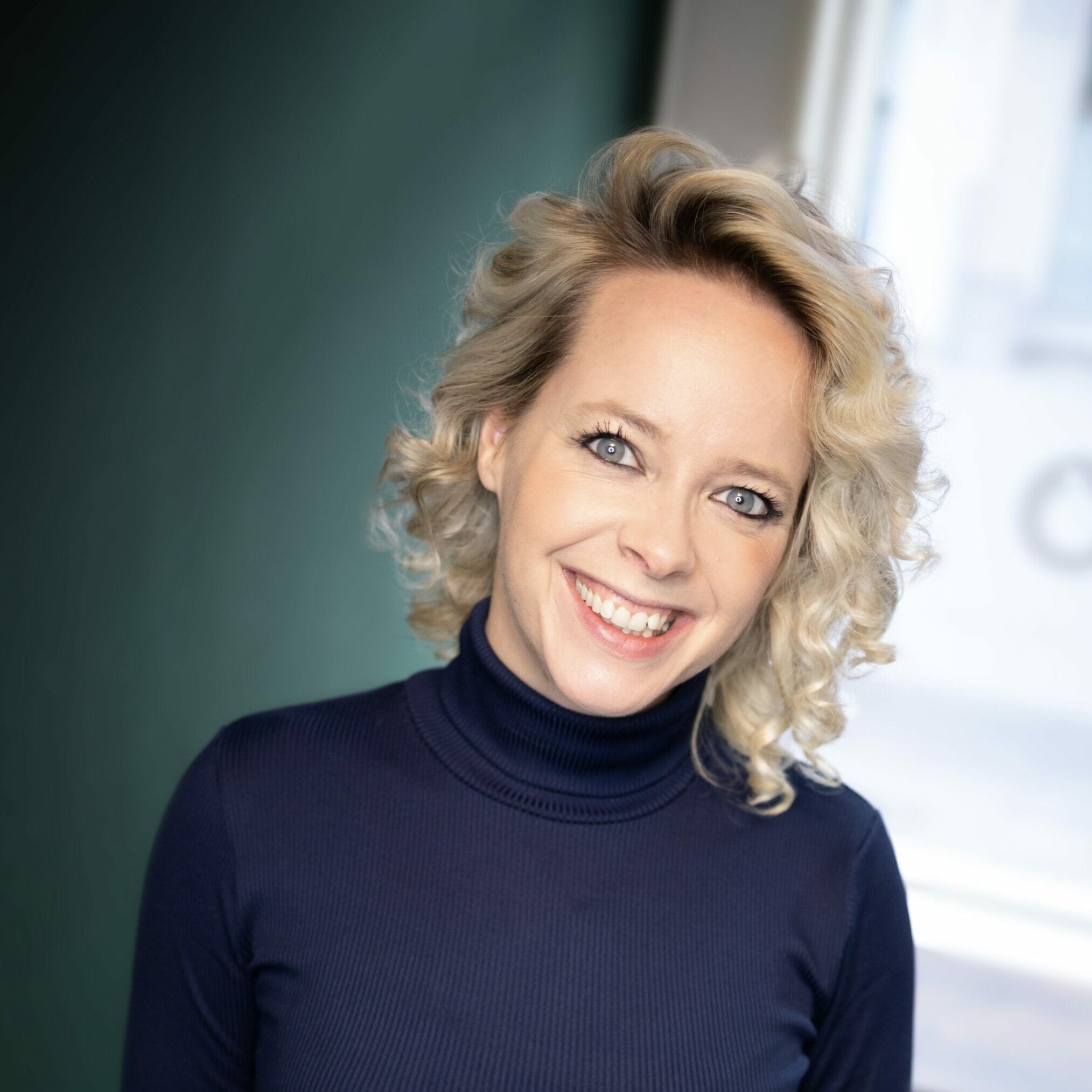 Lorraine Luchjenbroers